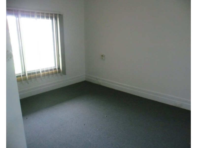 246 Shannon Avenue, Geelong West VIC 3218