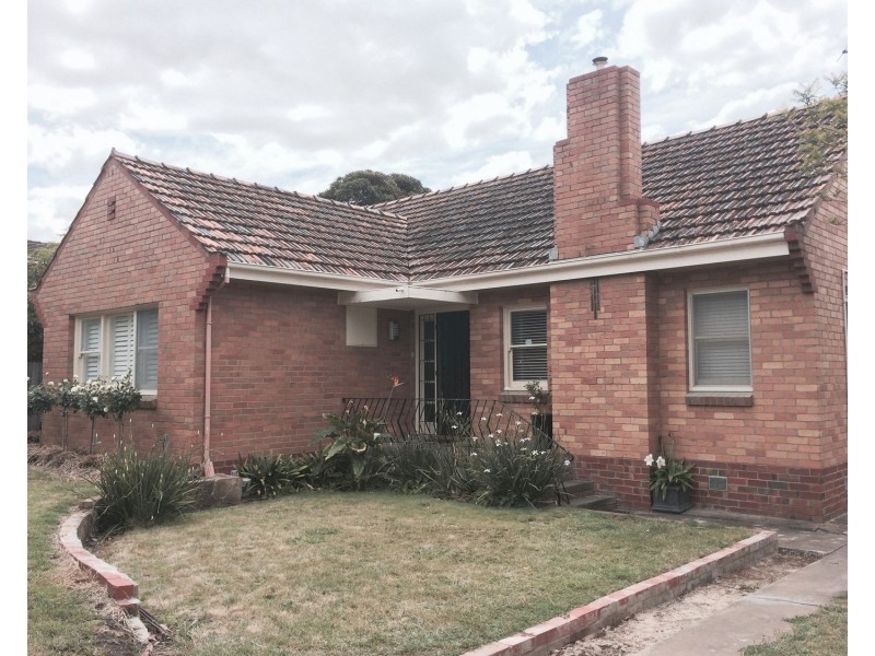 394 Aberdeen Street, Newtown VIC 3220