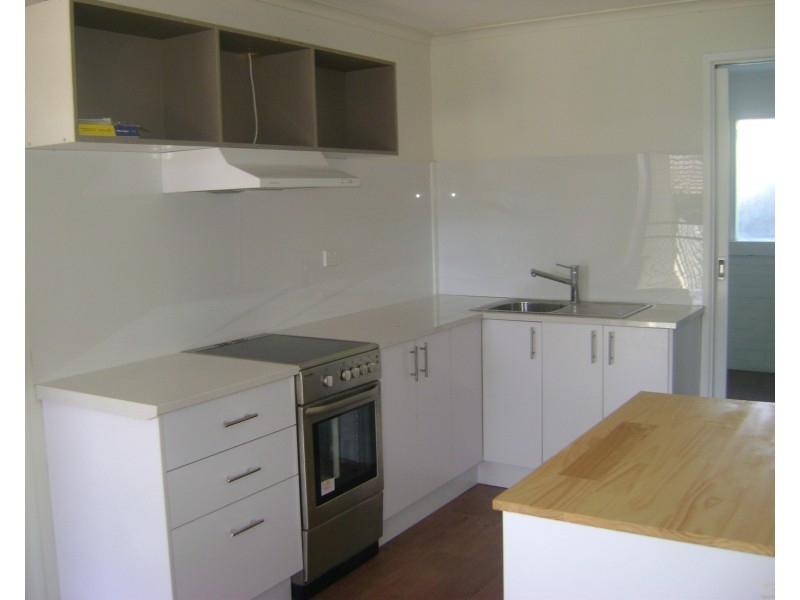 4/20 Spring Street, Torquay VIC 3228