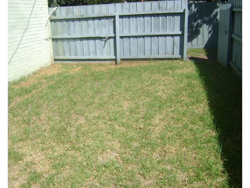 4/20 Spring Street, Torquay VIC 3228