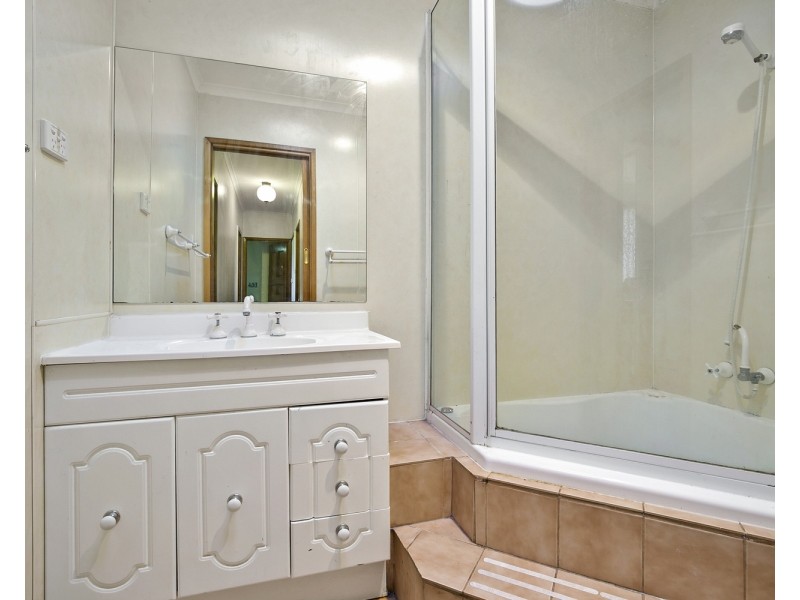 2 Buchan Court, Corio VIC 3214