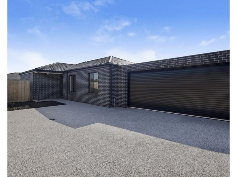 2/4 Barwarre Road, Marshall VIC 3216