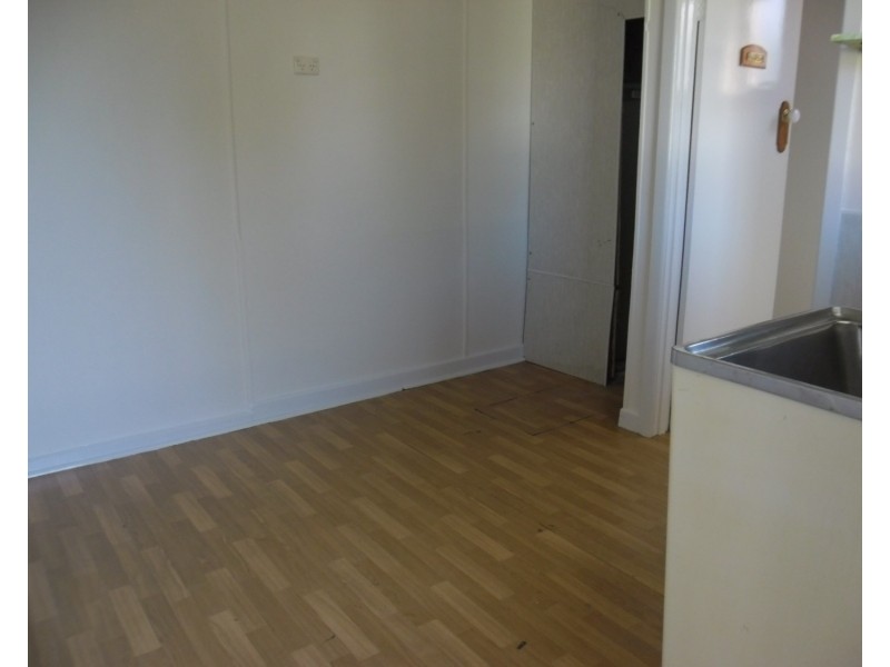 246 Shannon Avenue, Geelong West VIC 3218