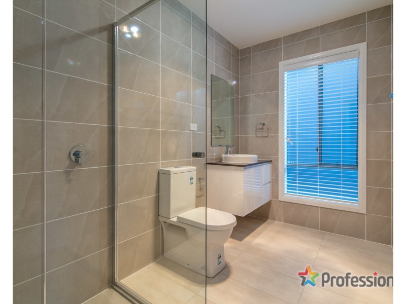 37 Longerenong Avenue, Box Hill NSW 2765