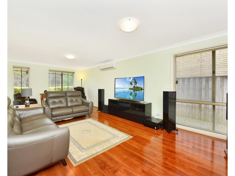 15 Kirkton Place, Beaumont Hills NSW 2155