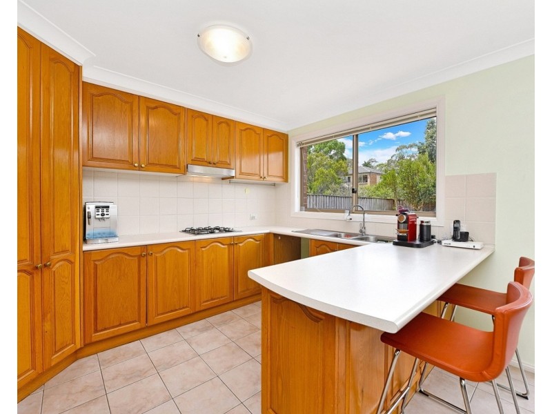 15 Kirkton Place, Beaumont Hills NSW 2155