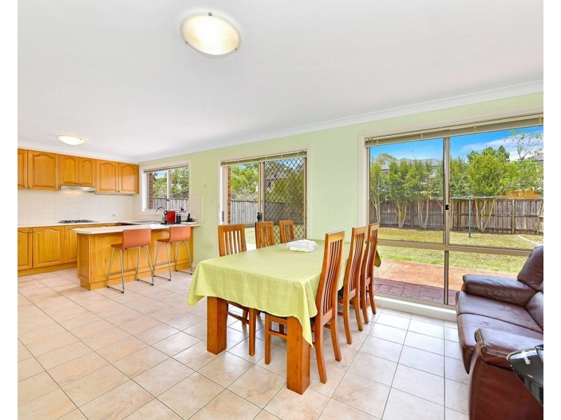 15 Kirkton Place, Beaumont Hills NSW 2155