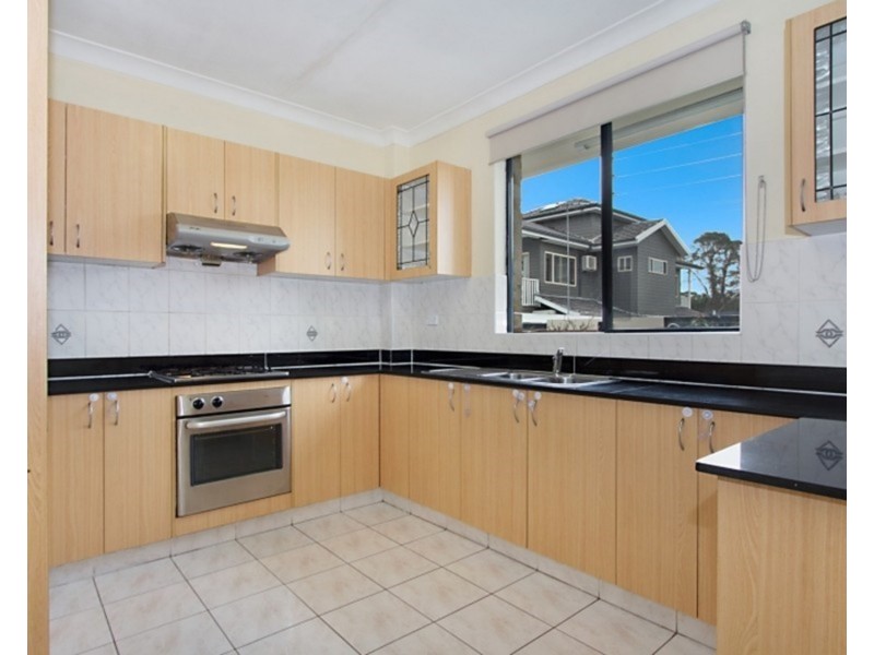 9/8-12 Fitzwilliam Road, Old Toongabbie NSW 2146