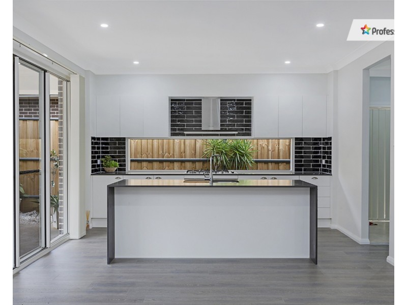 14 Cormo Way, Box Hill NSW 2765