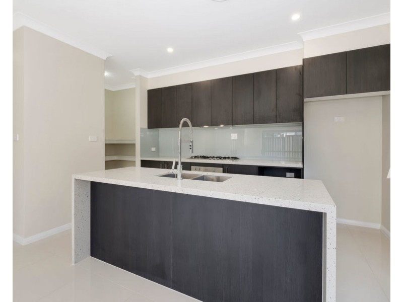 12 Nix Street, Box Hill NSW 2765