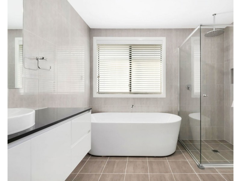 55 Longerenong Avenue, Box Hill NSW 2765