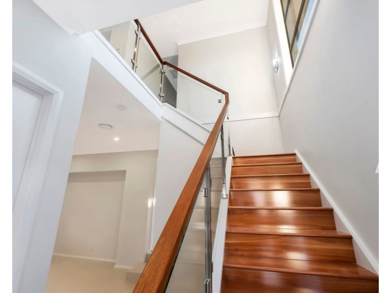 35 Longerenong Avenue, Box Hill NSW 2765