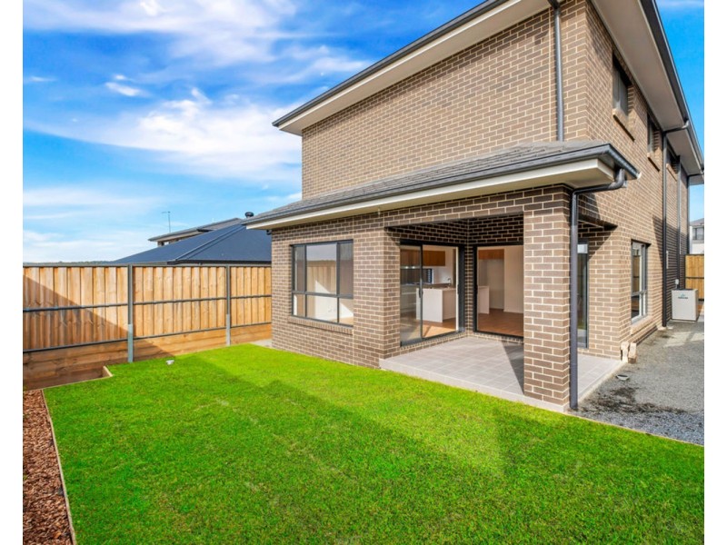 15 Hannaford Avenue, Box Hill NSW 2765