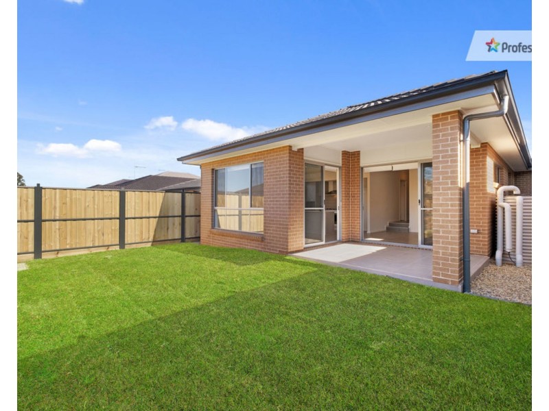 26 Centaurus Way, Box Hill NSW 2765