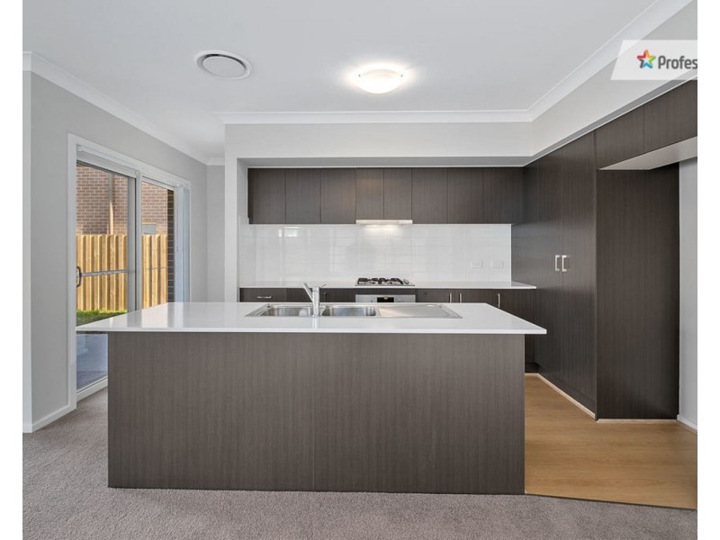 15 Goodison Parade, Marsden Park NSW 2765