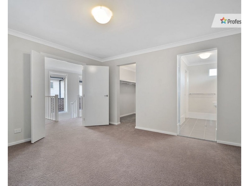 15 Goodison Parade, Marsden Park NSW 2765