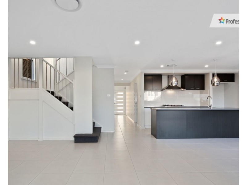 32 Centaurus Way, Box Hill NSW 2765