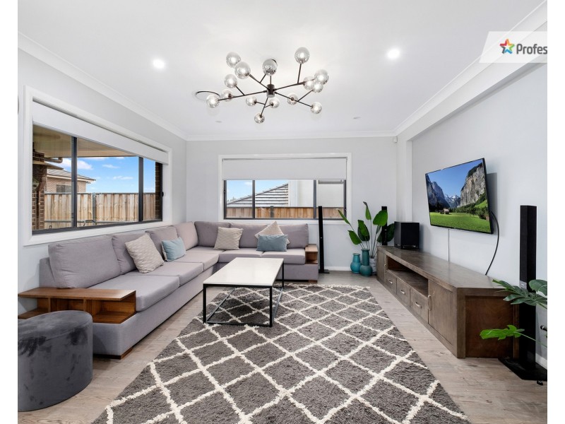 6 Capella Street, Box Hill NSW 2765