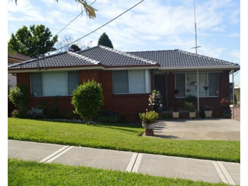 3 Athabaska Avenue, Seven Hills NSW 2147