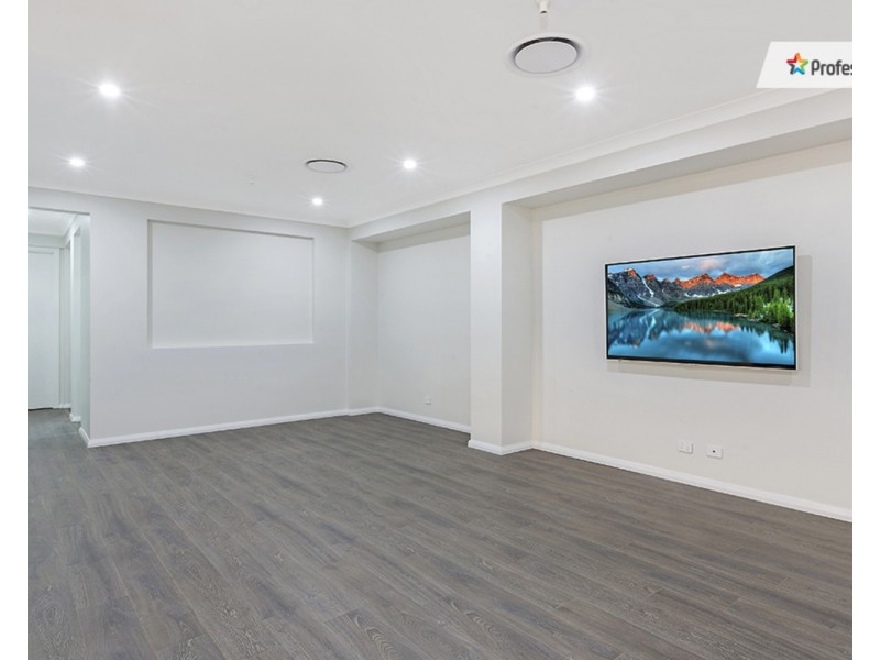 14 Cormo Way, Box Hill NSW 2765