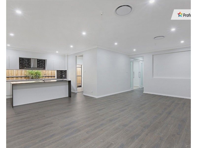 14 Cormo Way, Box Hill NSW 2765