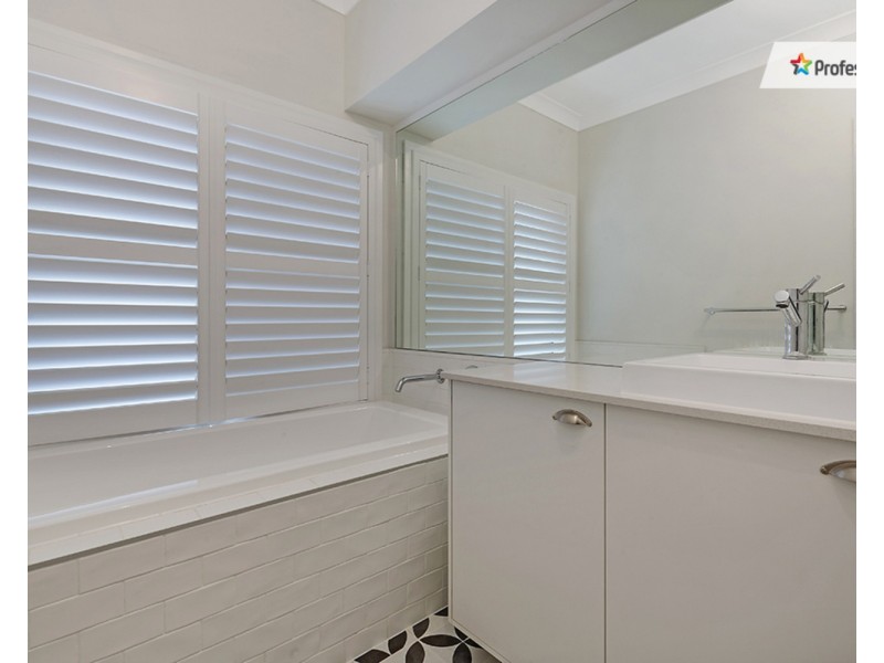 14 Cormo Way, Box Hill NSW 2765