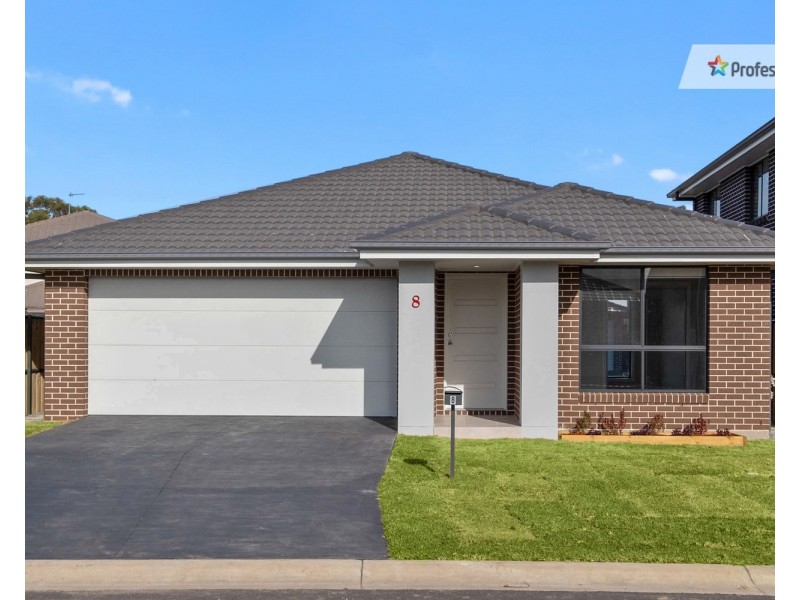 8 Charbray Street, Box Hill NSW 2765