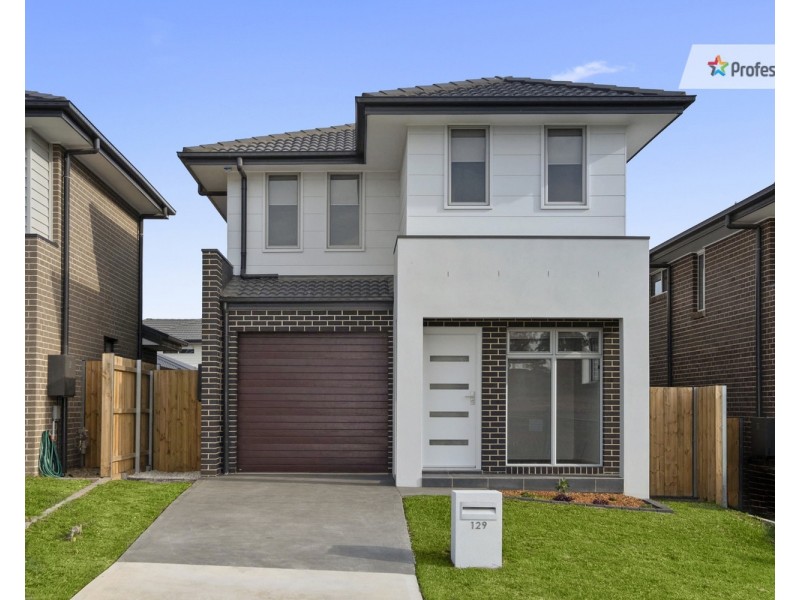 129 Flemington Parkway, Box Hill NSW 2765