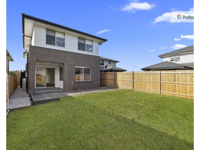 129 Flemington Parkway, Box Hill NSW 2765