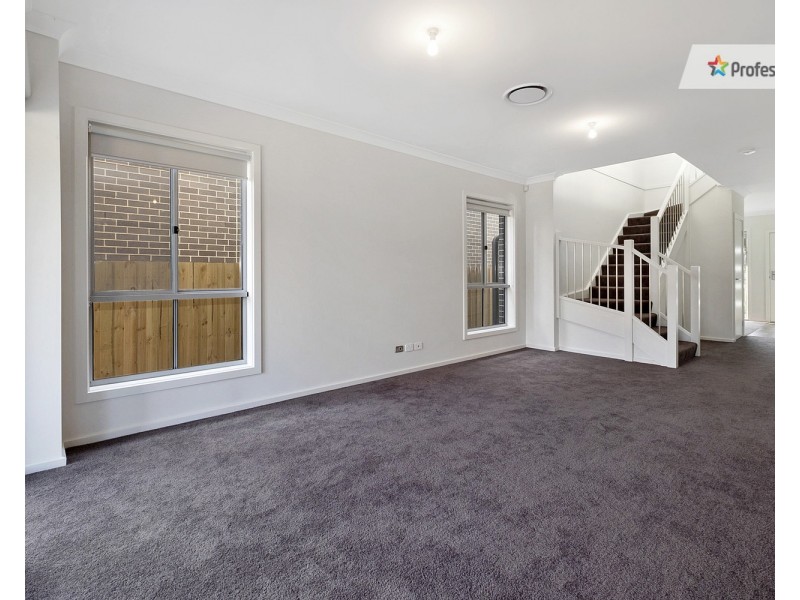 129 Flemington Parkway, Box Hill NSW 2765