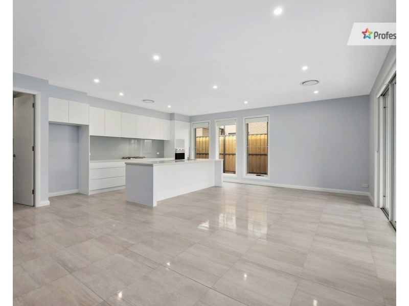 7 Cormo Way, Box Hill NSW 2765