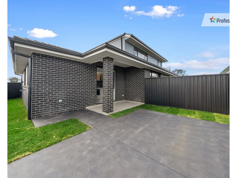 2 Lantern Street, Maraylya NSW 2765
