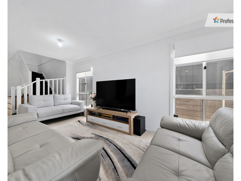 19 Doncaster Street, Box Hill NSW 2765