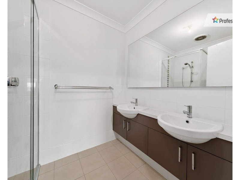 19 Doncaster Street, Box Hill NSW 2765