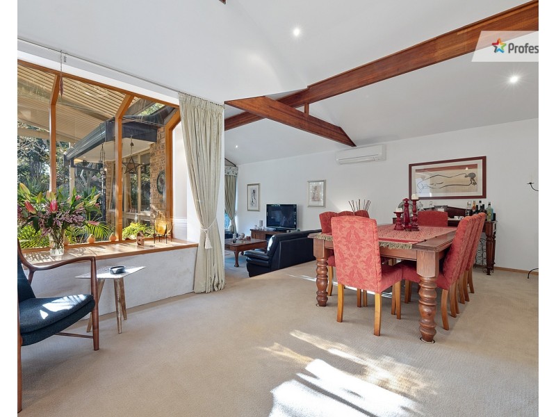 11 Kookaburra Place, West Pennant Hills NSW 2125