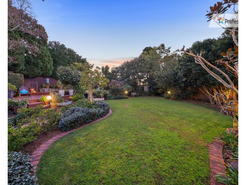 11 Kookaburra Place, West Pennant Hills NSW 2125