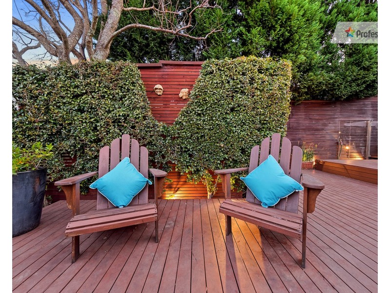 11 Kookaburra Place, West Pennant Hills NSW 2125