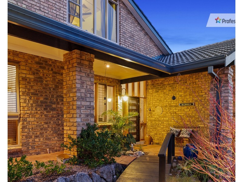 11 Kookaburra Place, West Pennant Hills NSW 2125