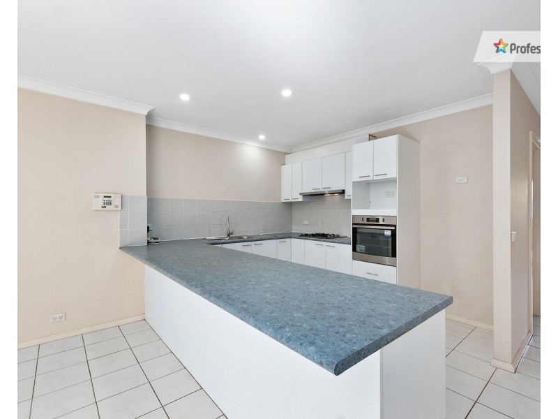 9 Helston Street, Stanhope Gardens NSW 2768