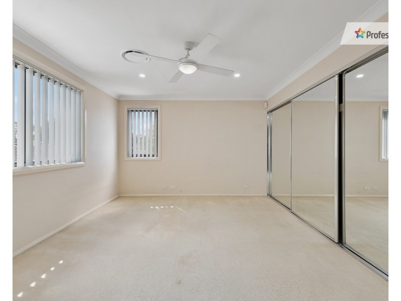 9 Helston Street, Stanhope Gardens NSW 2768