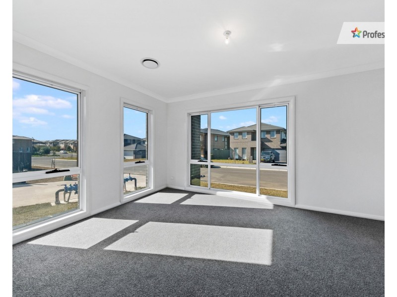 1 Casamia Glade, Schofields NSW 2762