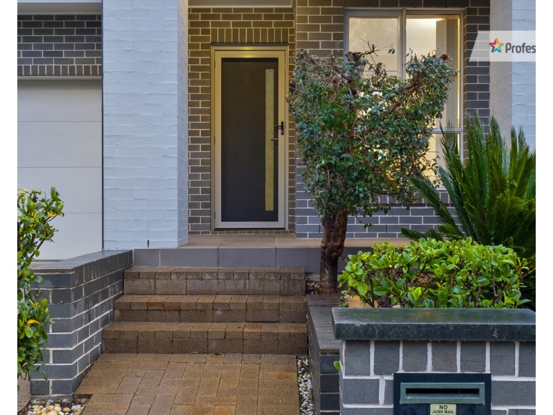 22 Bara Way, Rouse Hill NSW 2155