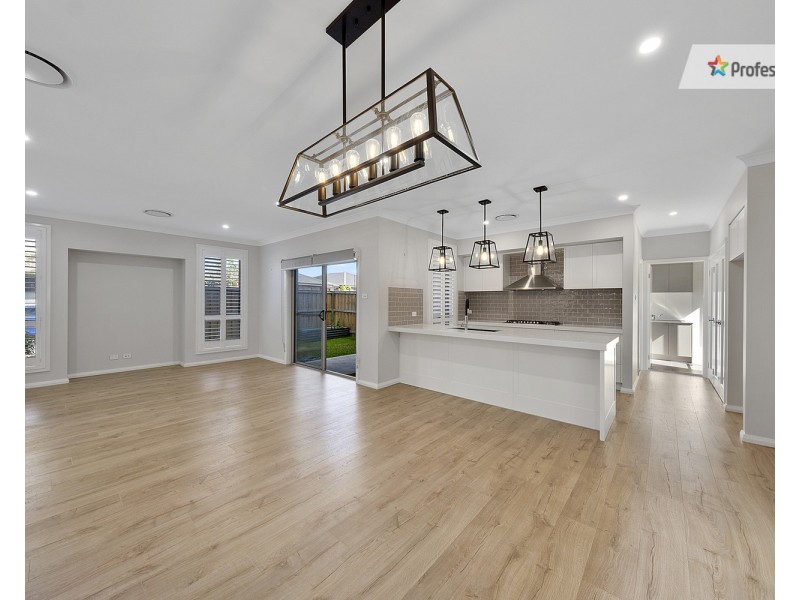 15 Marble Street, Box Hill NSW 2765