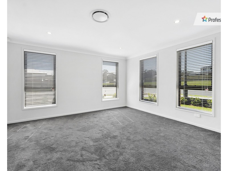 11 Brahman Road, Box Hill NSW 2765