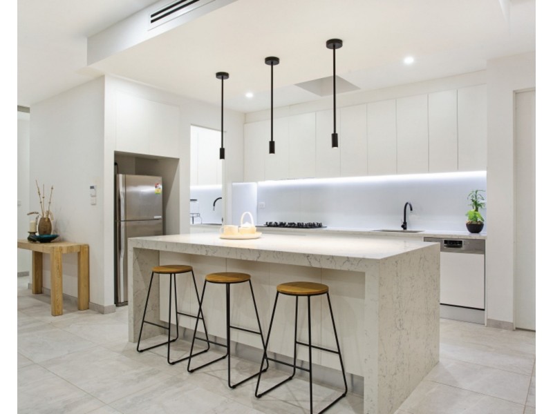 25 Holstein Road, Box Hill NSW 2765