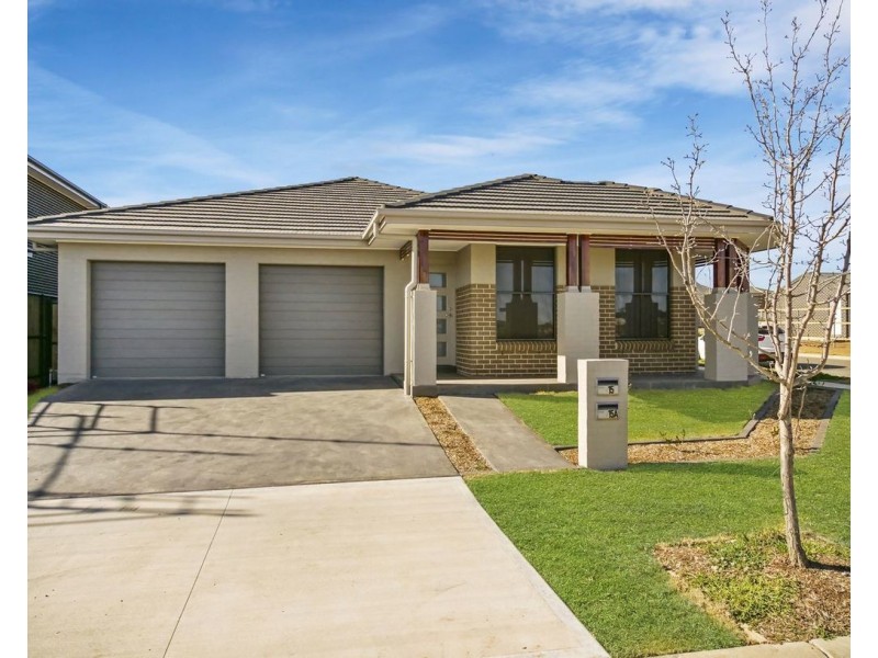 15 Dolomite Road, Box Hill NSW 2765