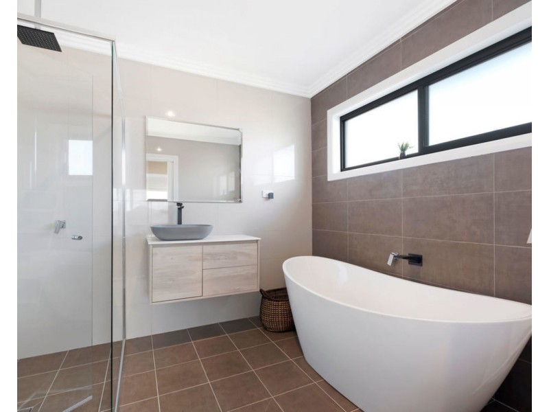 7 Hannaford Avenue, Box Hill NSW 2765