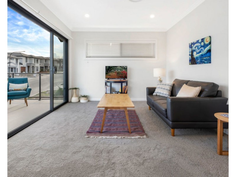 7 Hannaford Avenue, Box Hill NSW 2765