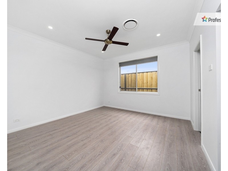 40 Flemington Parkway, Box Hill NSW 2765