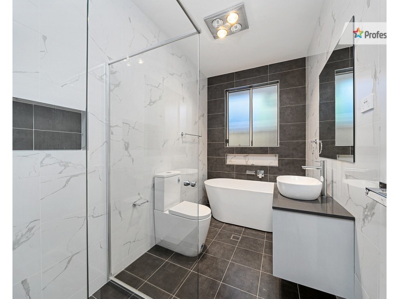 40 Flemington Parkway, Box Hill NSW 2765